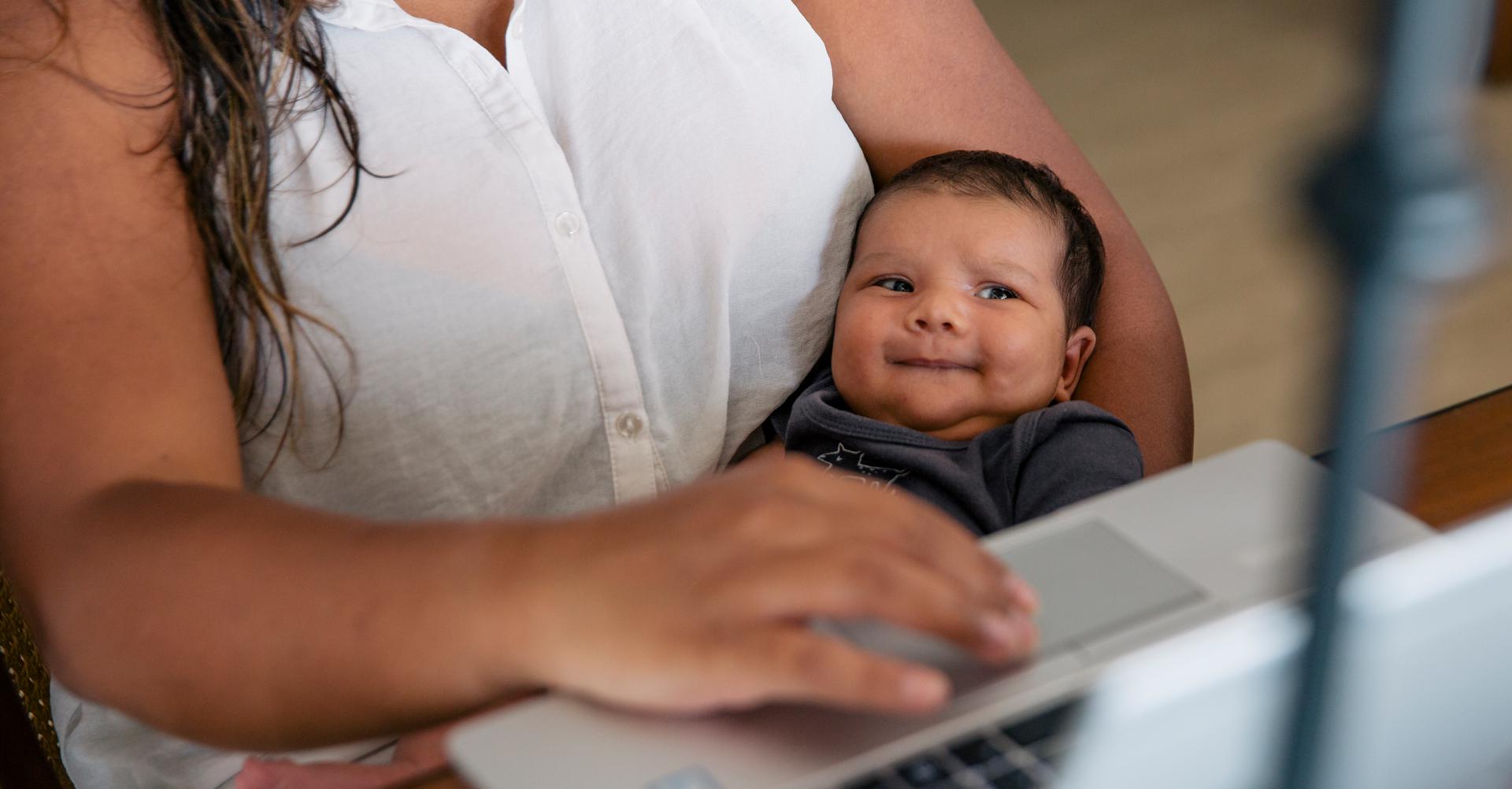 7 Stories of Returning to Work After Having a Baby - Dario Connect